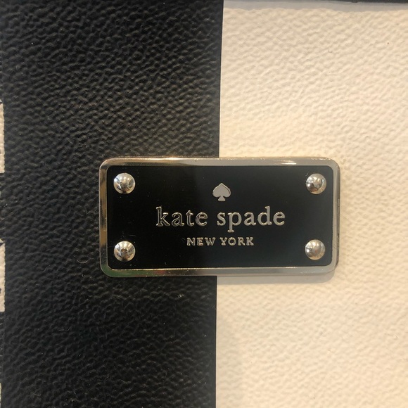 KATE SPADE Penn Place Black/White tote - Picture 4 of 13